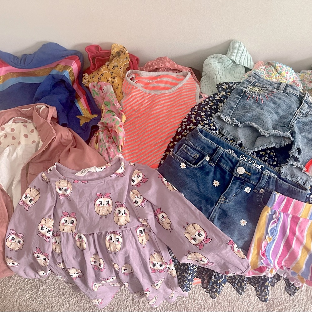 Bundle of girl clothes size 5/6